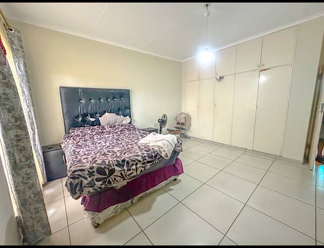 2 BEDROOM APARTMENT FOR SALE IN FAIRVIEW